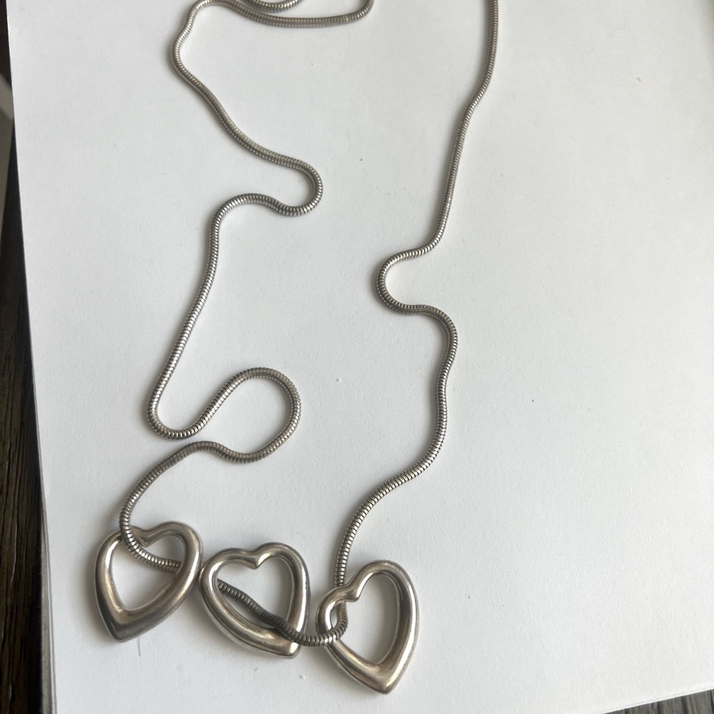 Necklace with three hearts 18 inch